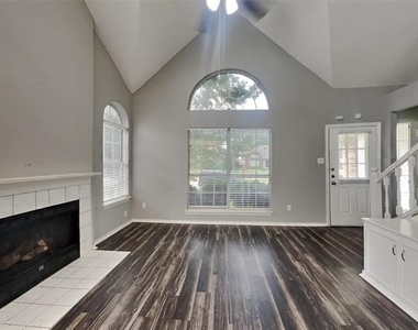 10016 Concord Drive - Photo Thumbnail 1
