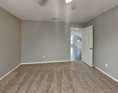 10016 Concord Drive - Photo Thumbnail 10