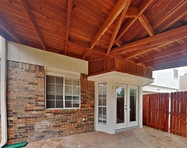 10016 Concord Drive - Photo Thumbnail 16