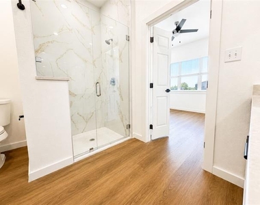 130 Zion Road - Photo Thumbnail 6