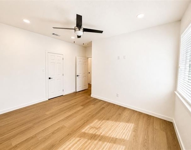 130 Zion Road - Photo Thumbnail 9