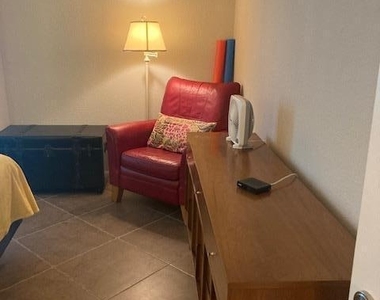 7350 N Via Paseo Del Sur -- - Photo Thumbnail 17