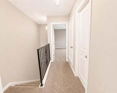 509 S Beverly Street - Photo Thumbnail 5