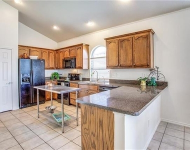 6532 Alexandra Meadows Drive - Photo Thumbnail 6