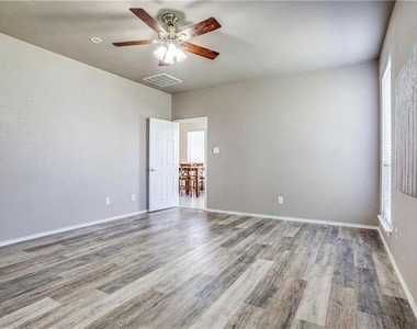 6532 Alexandra Meadows Drive - Photo Thumbnail 10