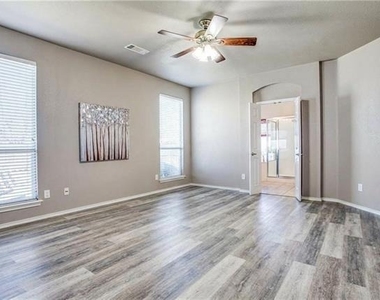 6532 Alexandra Meadows Drive - Photo Thumbnail 11