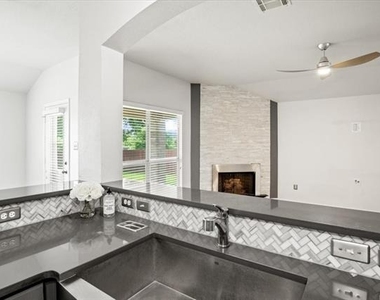 416 Ponderosa Trail - Photo Thumbnail 14