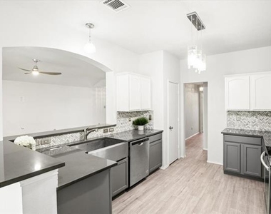 416 Ponderosa Trail - Photo Thumbnail 17
