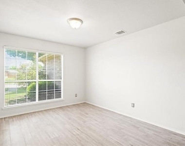 416 Ponderosa Trail - Photo Thumbnail 20