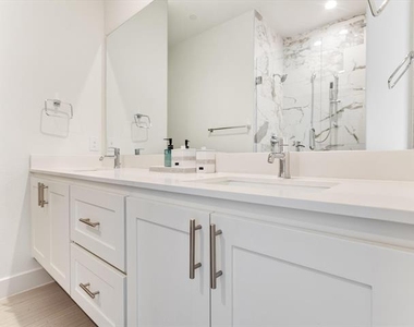 5605 Bryan Parkway - Photo Thumbnail 13