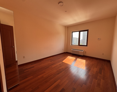 3052 Brighton 1st Street - Photo Thumbnail 5