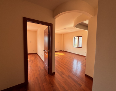 3052 Brighton 1st Street - Photo Thumbnail 8