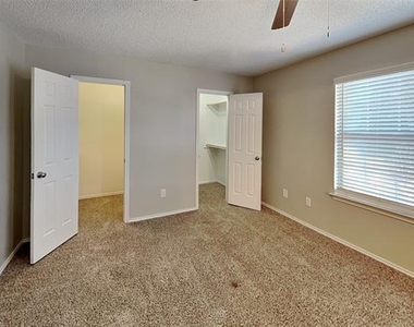 604 Ashby Place - Photo Thumbnail 11