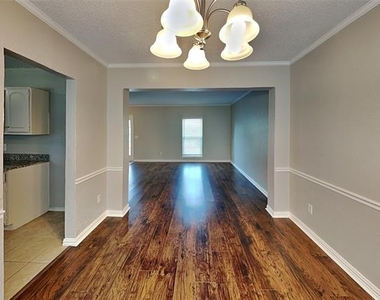 604 Ashby Place - Photo Thumbnail 17