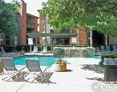 18333 Roehampton Drive - Photo Thumbnail 7