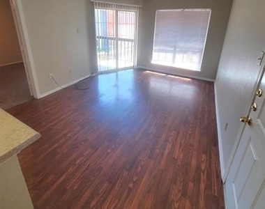 18333 Roehampton Drive - Photo Thumbnail 3