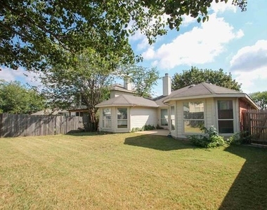 2932 Dover Drive - Photo Thumbnail 27