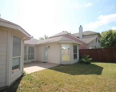 2932 Dover Drive - Photo Thumbnail 28