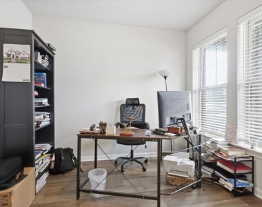 5522 Juniper Drive - Photo Thumbnail 2