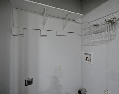 3500 Statler Drive - Photo Thumbnail 23