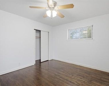 3500 Statler Drive - Photo Thumbnail 12