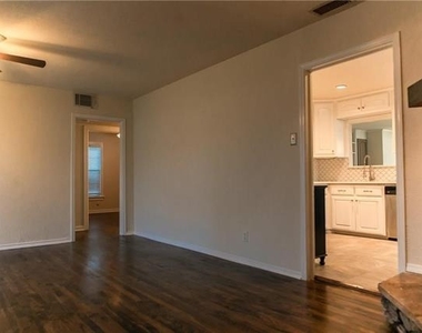 1325 Smilax Avenue - Photo Thumbnail 2
