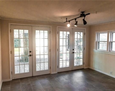 1325 Smilax Avenue - Photo Thumbnail 8