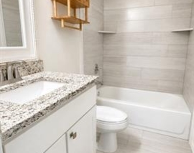 316 Mark Street - Photo Thumbnail 10