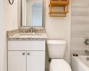 316 Mark Street - Photo Thumbnail 16