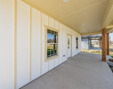 316 Mark Street - Photo Thumbnail 1