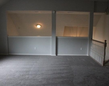 3623 Rodale Way - Photo Thumbnail 23