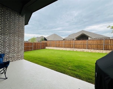 1929 Paxton Pass - Photo Thumbnail 37
