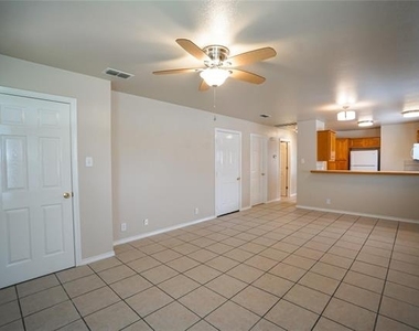 1026 W Coffin Street - Photo Thumbnail 4