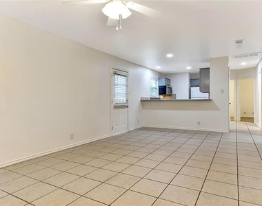 1026 W Coffin Street - Photo Thumbnail 3