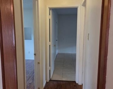 6509 Patsy Lane - Photo Thumbnail 4