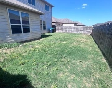 313 Lead Creek Drive - Photo Thumbnail 19
