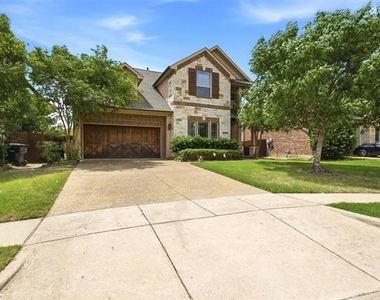 2304 Lynbridge Circle - Photo Thumbnail 1