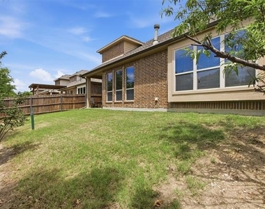 2304 Lynbridge Circle - Photo Thumbnail 35
