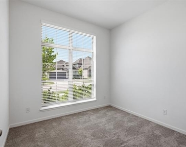 1459 Kingswell Lane - Photo Thumbnail 13