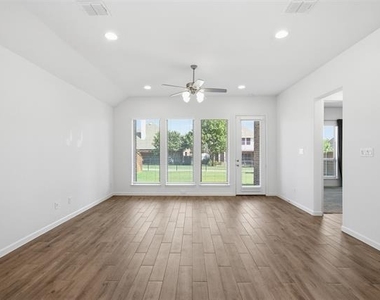 1459 Kingswell Lane - Photo Thumbnail 5