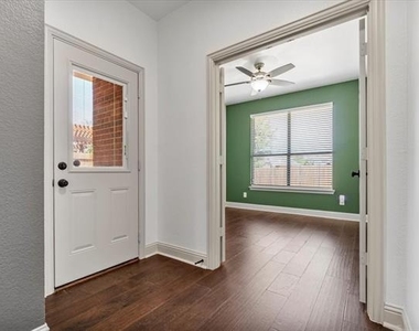 2468 Lakeland Drive - Photo Thumbnail 22