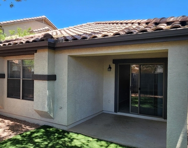 3709 E Jasper Drive - Photo Thumbnail 3