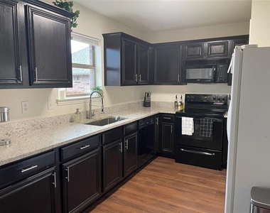 233 Irick Court - Photo Thumbnail 1
