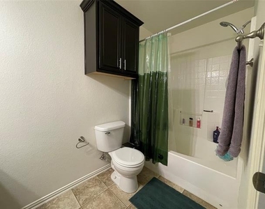 233 Irick Court - Photo Thumbnail 18