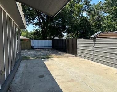 8714 Quinn Street - Photo Thumbnail 13