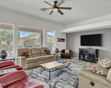2727 S Drexel -- - Photo Thumbnail 9