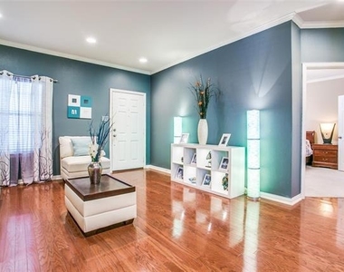 5424 Oakley Road - Photo Thumbnail 3