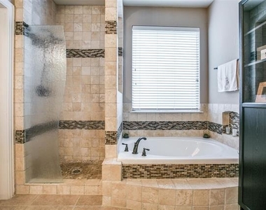 5424 Oakley Road - Photo Thumbnail 19