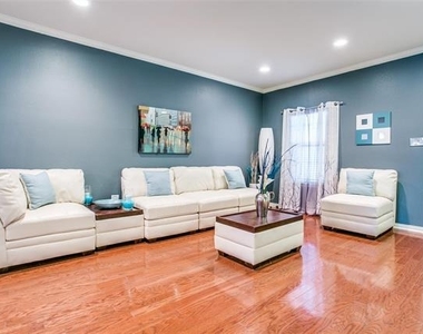 5424 Oakley Road - Photo Thumbnail 6