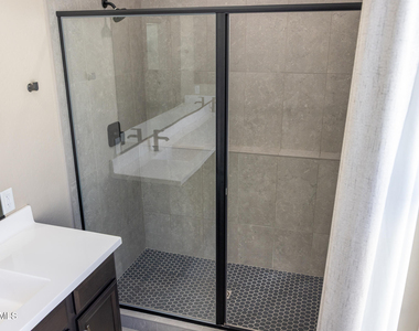 2462 E Lovebird Lane - Photo Thumbnail 29